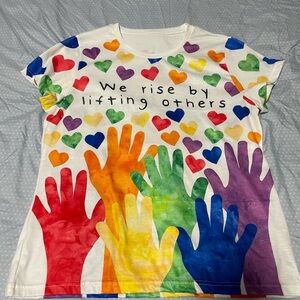 SHEIN Colorful Hands and Hearts Short Sleeve Tee